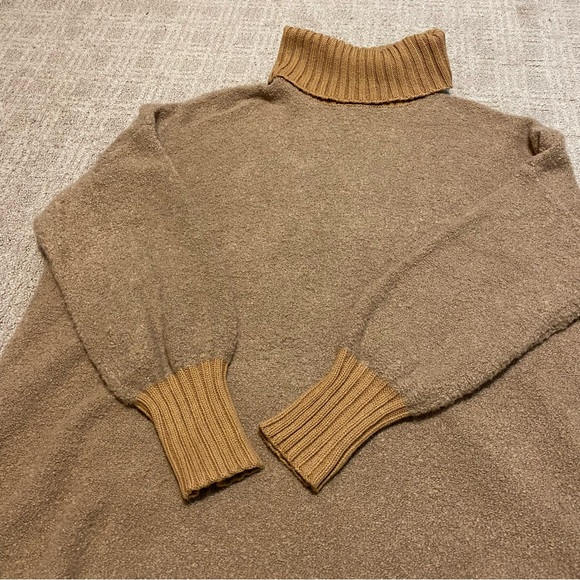 {Offline By Aerie} Turtle Neck Knit Pullover Sweater | Brown ~ Size Medium - Picture 3 of 16